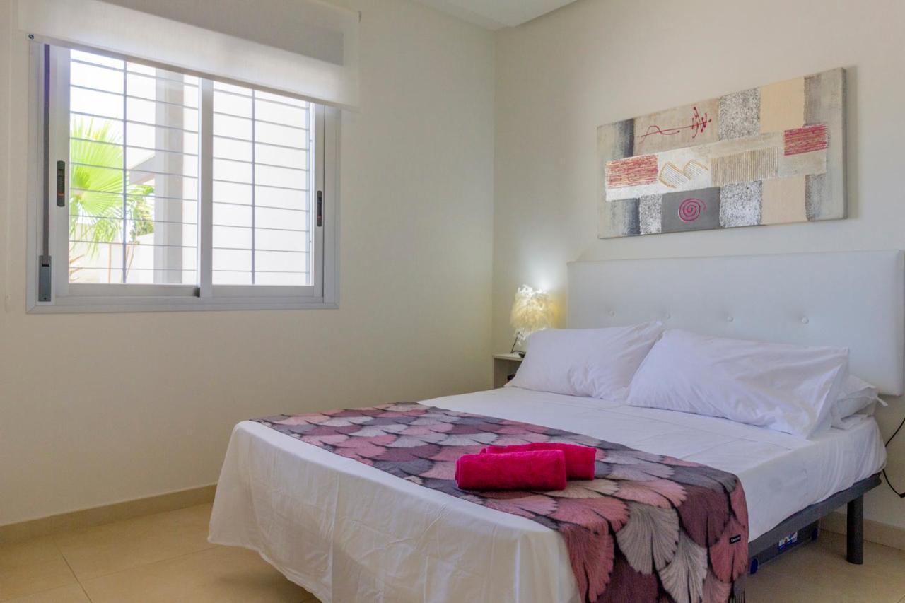 Bungalow Pink Garden Orihuela Buitenkant foto