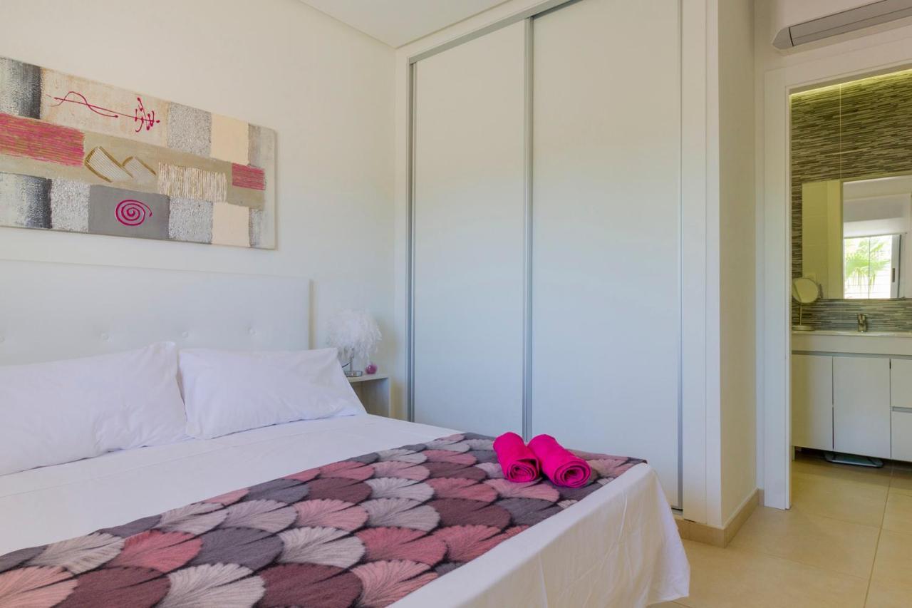 Bungalow Pink Garden Orihuela Buitenkant foto