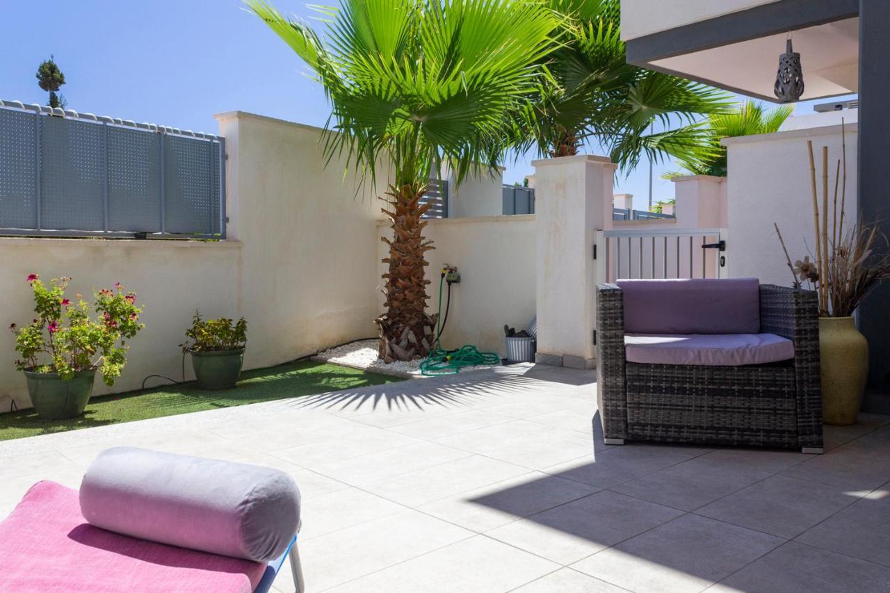 Bungalow Pink Garden Orihuela Buitenkant foto