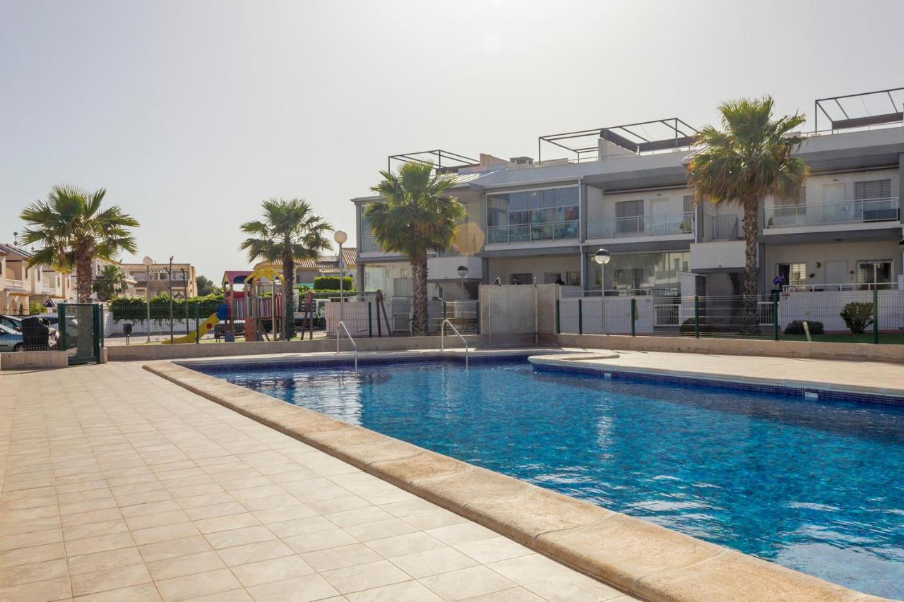 Bungalow Pink Garden Orihuela Buitenkant foto